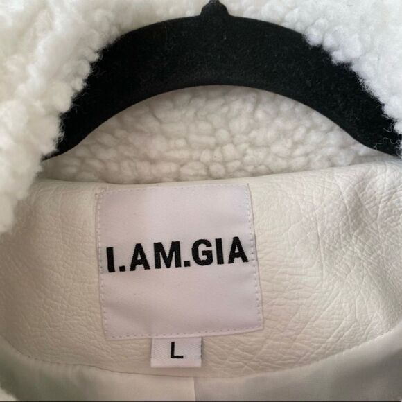 I.Am.Gia-Trixie Sherpa Cropped Jacket (Large) - Picture 11 of 12